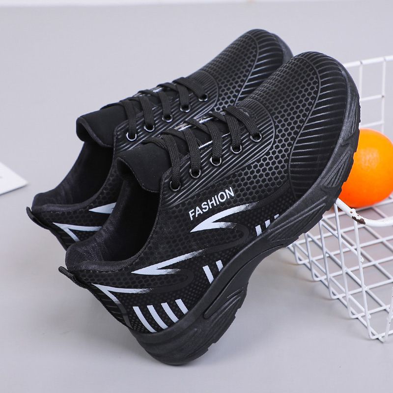 Wasserdichte Regenschuhe aus Leder, Rutschfeste Küchenarbeitsschuhe für Damen, Freizeitsportschuhe mit weicher Sohle, Flache, leichte, atmungsaktive Schuhe 38 schwarz von Joom DACH