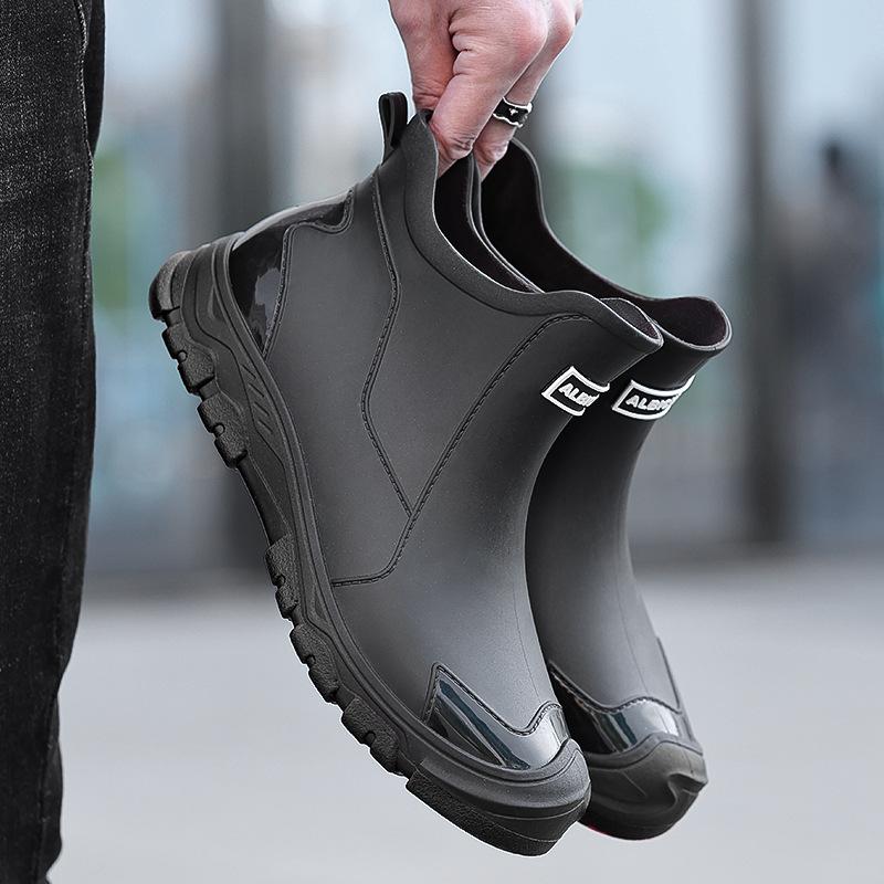 Wasserdichte Verschleißfeste Kurze Stiefel Für Herren Outdoor Angeln Küche Lieferung Motorradausrüstungsteile Regenschuhe Gummischuh 47 von Joom DACH