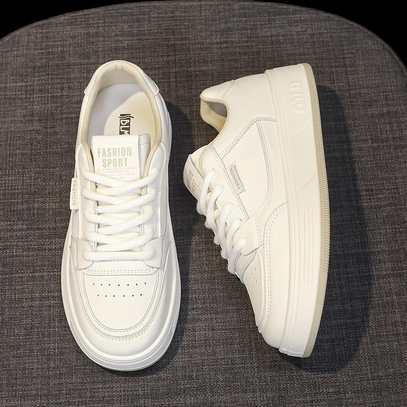 Weiche Sohle Leichte Leder Kleine Weiße Schuhe Atmungsaktive Sommer Damenschuhe Frühling und Herbst Neue Flache Grundplatten Schuhe 40 von Joom DACH