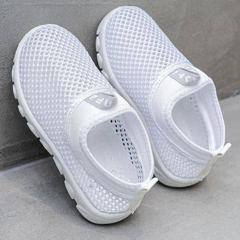 Weiße Sportschuhe mit weicher Sohle für Jungen und Mädchen im Frühjahr und Sommer mit atmungsaktiver Mesh-Oberfläche für Kinder 38 weiß von Joom DACH