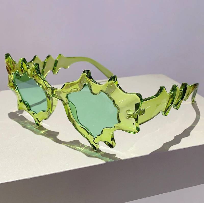 Wellenförmige Sonnenbrille für Damen, stilvolle, unregelmäßige Bonbonfarbene Brillen, trendiges Markendesign, für Reisen im Freien 1 pcs grün von Joom DACH