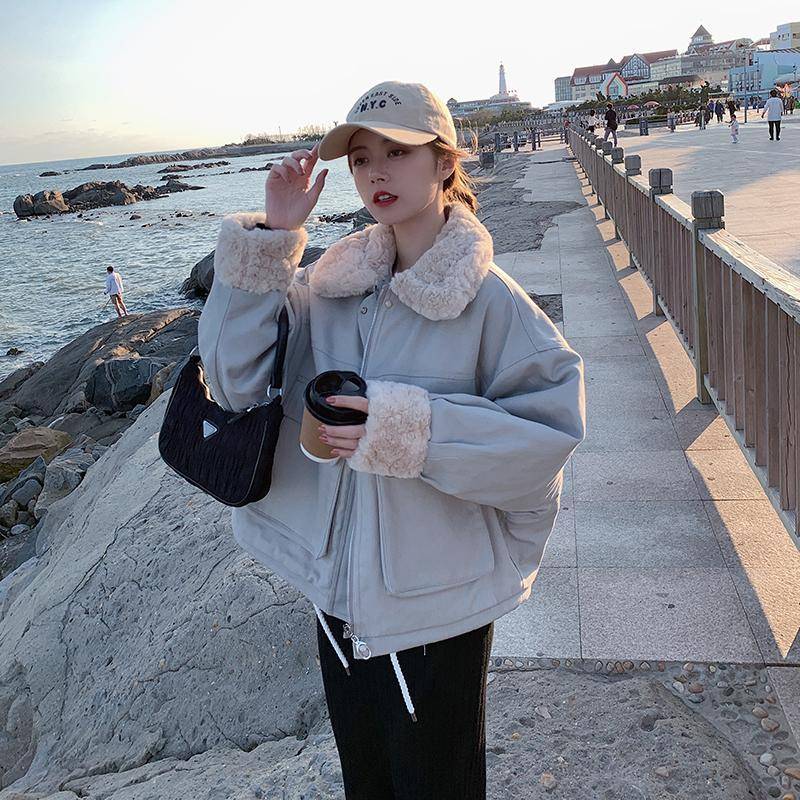 Winter Damen Baumwollmantel Jacke Neue leichte Version überwindet koreanische Version verdickten kurzen Lammplüsch Baumwollmantel M blau von Joom DACH