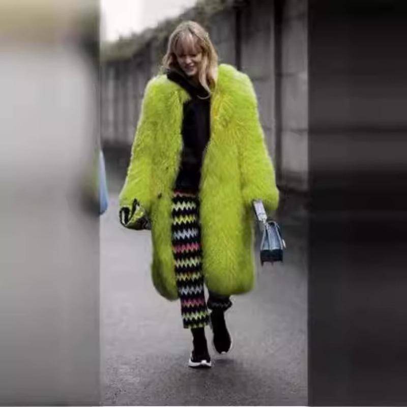 Winter Damen Übergröße Langhaarmantel Modischer Street Hipster Kunstpelz Flip Revers Pelzmantel 5XL hellgrüne von Joom DACH