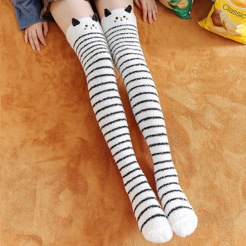 Winter Frauen Warme Strümpfe Nette Cartoon Weiche Korallen Fleece Frauen Oberschenkel Hohe Socken One size Winter Frauen Warme Strümpfe Nette Cartoon Weiche Korallen Fleece Frauen Oberschenkel Hohe Socken One size von Joom DACH