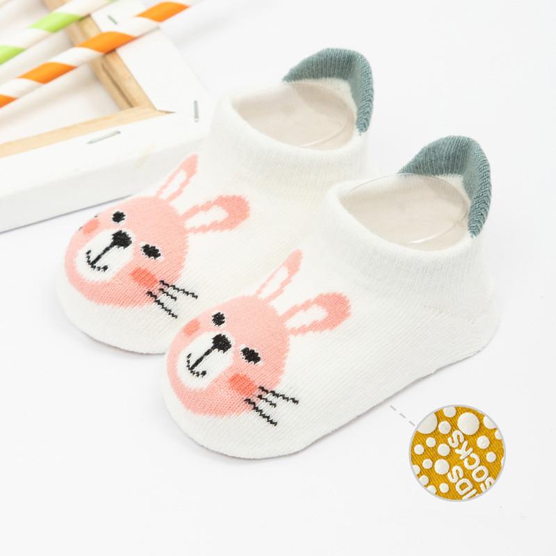 Winter Frühling Anti Slip Baby Socken Niedlichen Cartoon Tier Brief Drucken Kleinkind Kinder Boden Socken Gummi Sohlen Baby Junge Mädchen socken S von Joom DACH