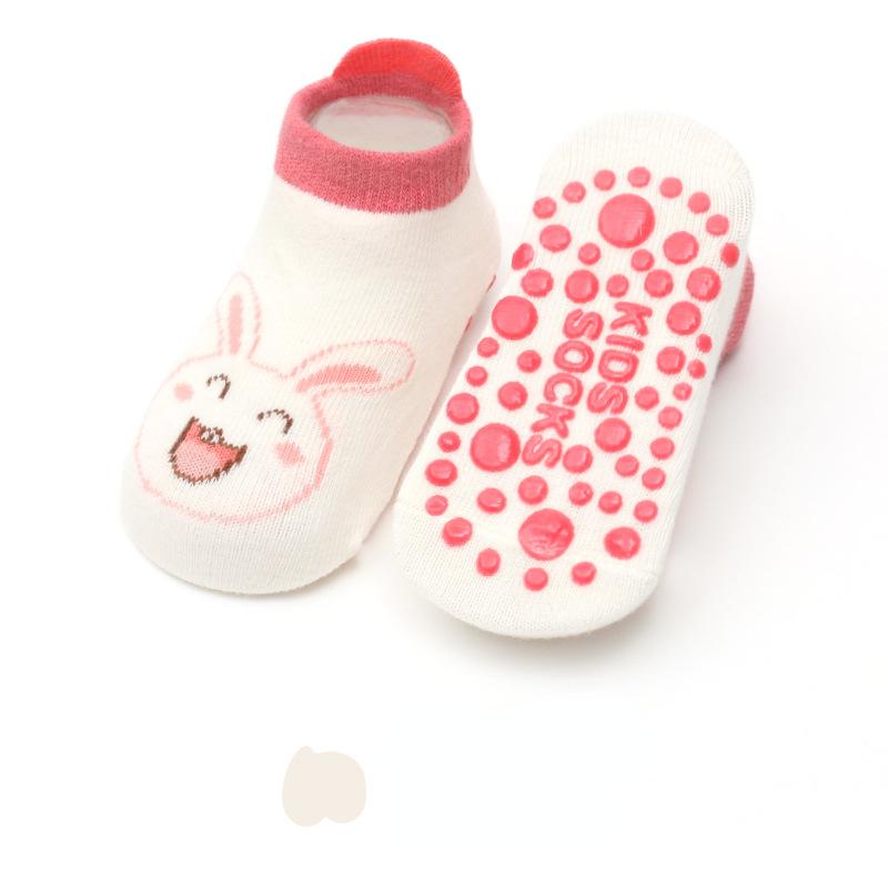 Winter Frühling Anti Slip Baby Socken Niedlichen Cartoon Tier Brief Drucken Kleinkind Kinder Boden Socken Gummi Sohlen Baby Junge Mädchen socken S von Joom DACH