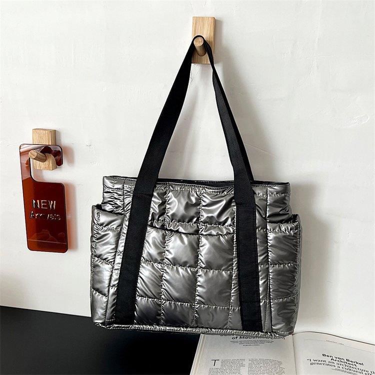 Winter Große Kapazität Damen Handtaschen Vento Marea Space Gepolstert Damen Schultertaschen Schwarz Designer Nylon Baumwolle Warm Tote Uni grau von Joom DACH