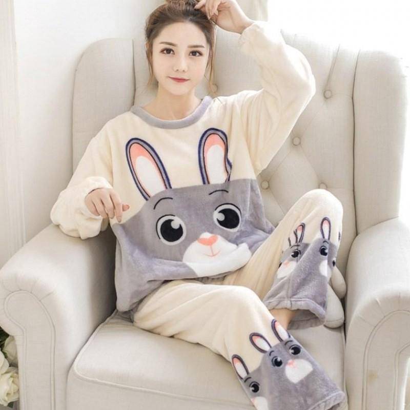 Winter Korallen Fleece Verdickt Warme frauen Pyjamas Frühling und Herbst Nette Student Langarm Flanell Hause Service Anzug XL von Joom DACH
