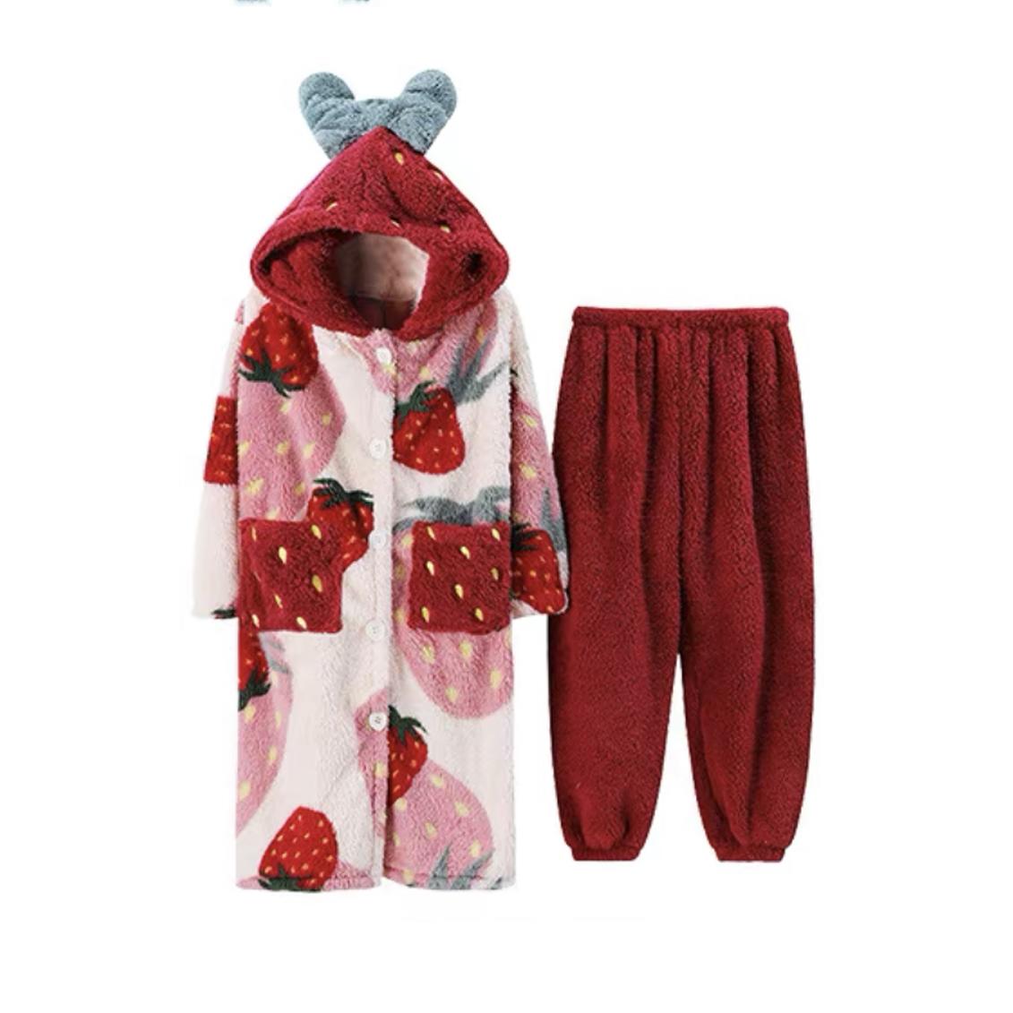 Winter-Pyjama für Damen, Erdbeer-Cartoon, lange Kapuzenjacke, süße Homewear, Nachtwäsche, Kawaii, Flanell, warmer, bequemer Bademantel M von Joom DACH