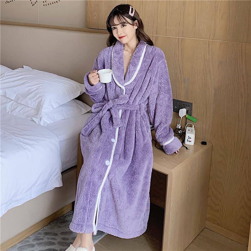 Winter-Schlafanzug für Damen, verdickter, warmer, einfarbiger Bademantel mit Trägern, Strickjacke, Plüsch-Schlafanzug für Damen One Size von Joom DACH