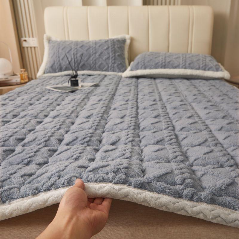 Winterwarme Tafu-Samtmatratze, weiches Kissen mit Samtdecke, Bettwäsche aus Milchsamt, Bettbezug für Studentenwohnheime, maschinenwaschbar 150X200cm von Joom DACH