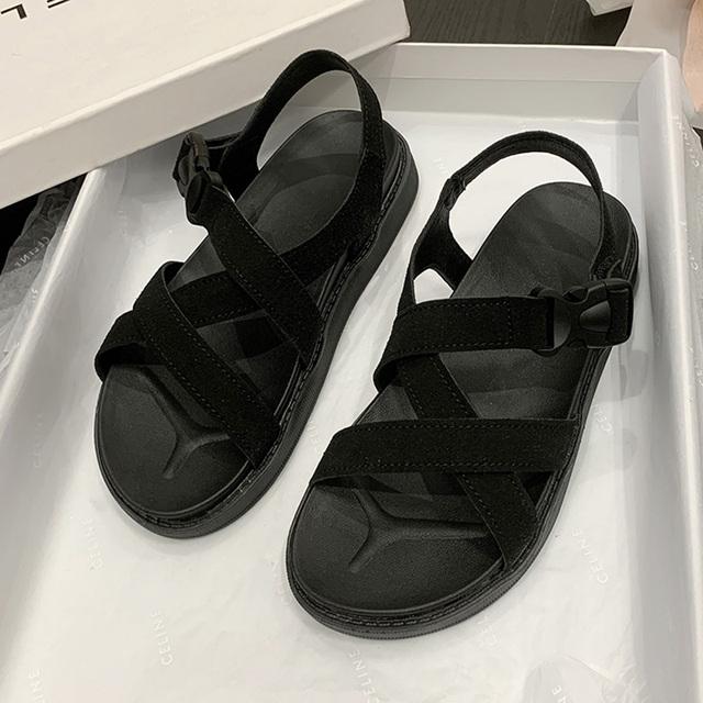 Wohnungen Plattform Frauen Sandalen Casual Dicke Schuhe Frühling Sommer Neue Mode Strand Damen Rutschen Frauen Slingback Hausschuhe 35 schwarz von Joom DACH