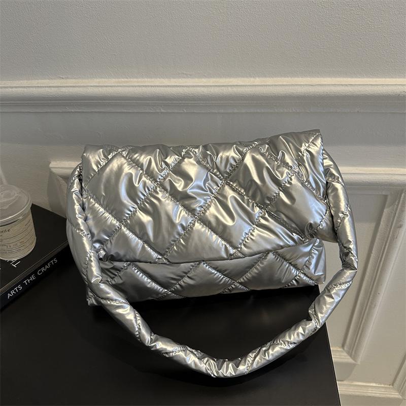 Yogodlns Damen-Umhängetasche, Baumwolle, Designer-Umhängetasche, Winter-Daunen gepolstert, gesteppt, große Kapazität, Handtasche, Shopper, Tragetasche 36.5x10x24cm von Joom DACH