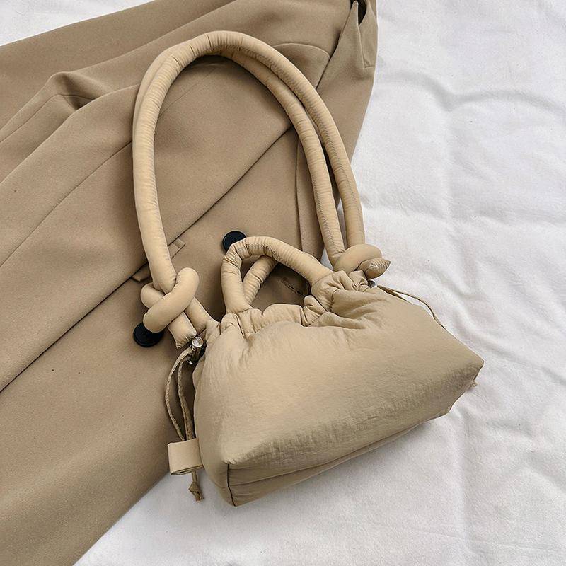 Yogodlns Mode kleine Puffer Einkaufstasche Designer gepolsterte Frauen Schultertaschen Nylon Daunen Baumwolle Umhängetasche Mini Lady Handtaschen 23x10x15cm khaki von Joom DACH