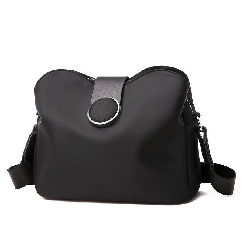 Yogodlns Vintage Nylon Wasserdichte Umhängetasche Frauen Wilde Umhängetasche Einfache Messenger Bag Tägliche Weibliche Handtasche Reise Dame Geldbörse Bolso 22x11x18cm schwarz von Joom DACH