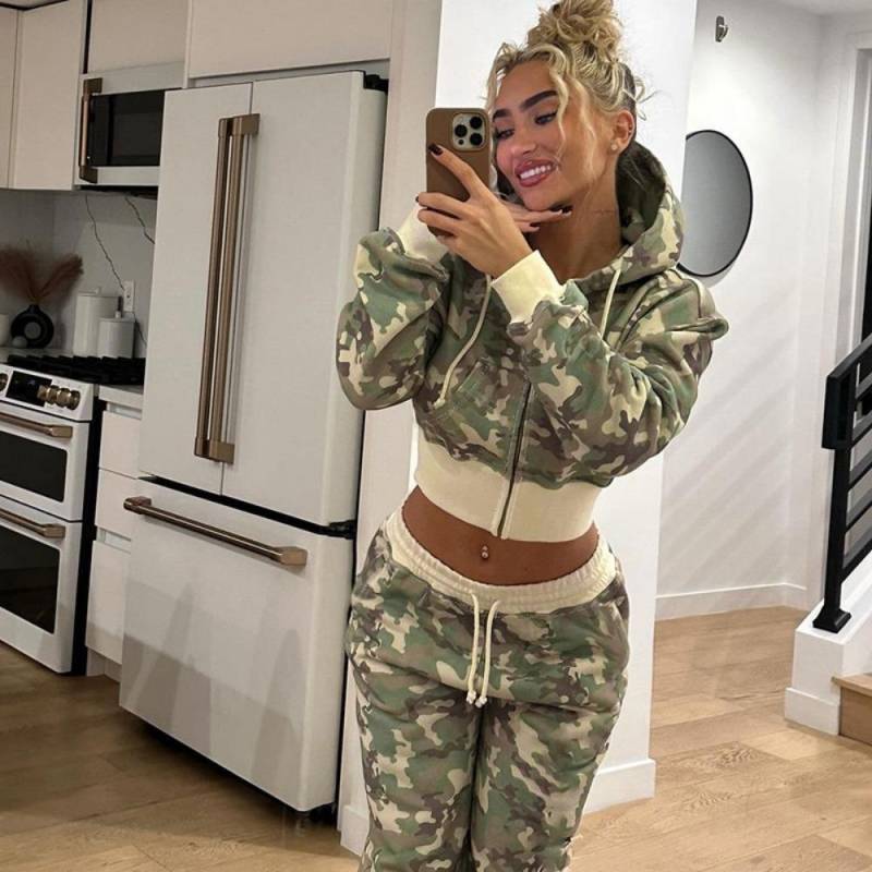 ZYLLO Y2K Rosa Camouflage Sportbekleidung Zweiteiliges Set Damen Hip-Hop Rock Taille Freiliegend Slim Reißverschluss Kapuzenpullover Neu Punk Lässige Sporthose L grün von Joom DACH