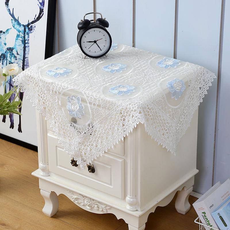 Zweiteilige Hohlspitze Mehrzweck-Abdeckung Stoffbezug Handtuch Nachttischbezug Teetischdecke Kühlschrank Staubschutz 40cm*40cm von Joom DACH