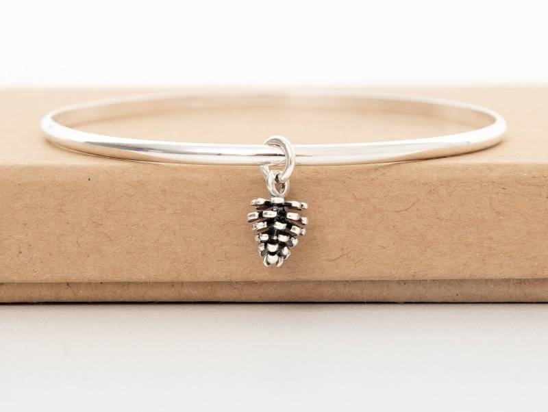 sterling Silber Armreif - Pinecone Schmuck Charm Herbst von Joonthemoon1