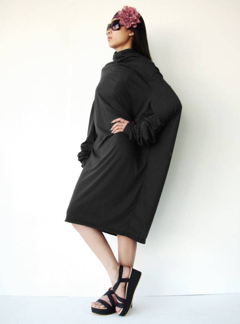 No.101 Frauen Langarm Top, Lockeres Lässiges T-Shirt in Schwarz von JoozieCotton