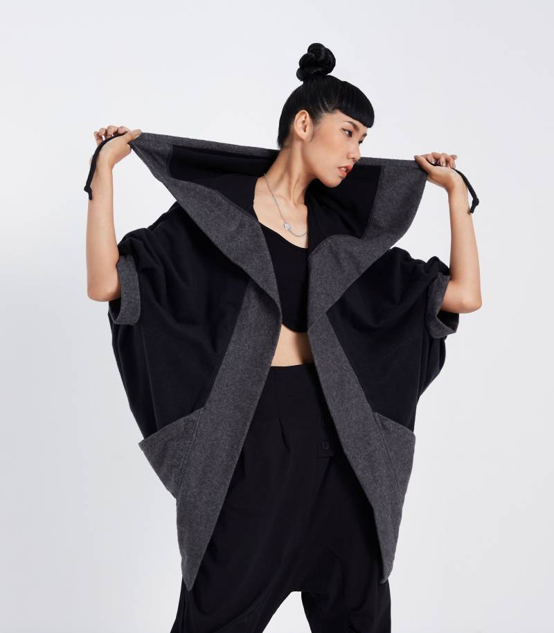 No.178 Damen Kurzarm-strickjacke Mit Offener Vorderseite, Zweifarbige Cocoon-Mänteljacke in Schwarz von JoozieCotton