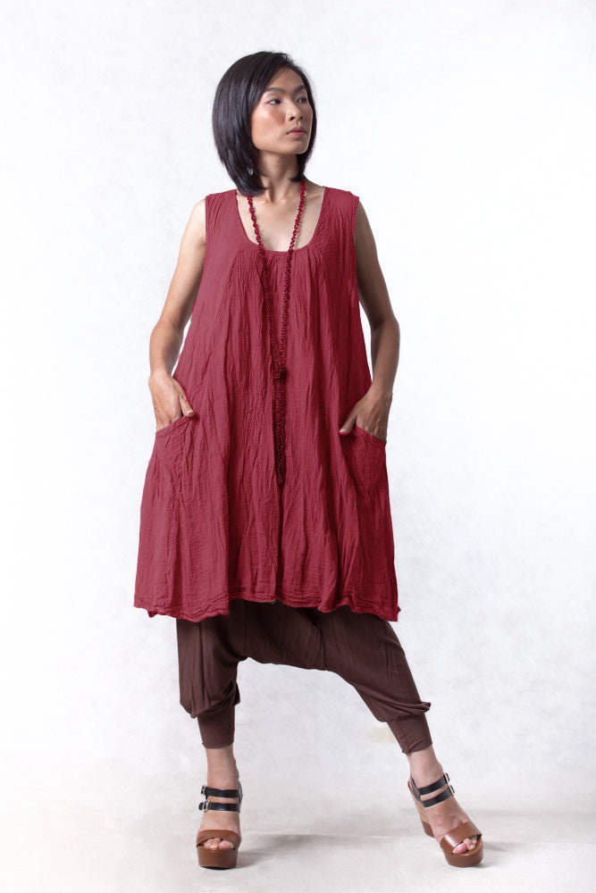 No.19 Ärmelloses Gefaltetes Front-A-Linien-Tunika-Oberteil Für Damen, Naturfaser-Flexible Baumwolle Beiläufiges Lockeres Tunika-Kleid in Rot von JoozieCotton