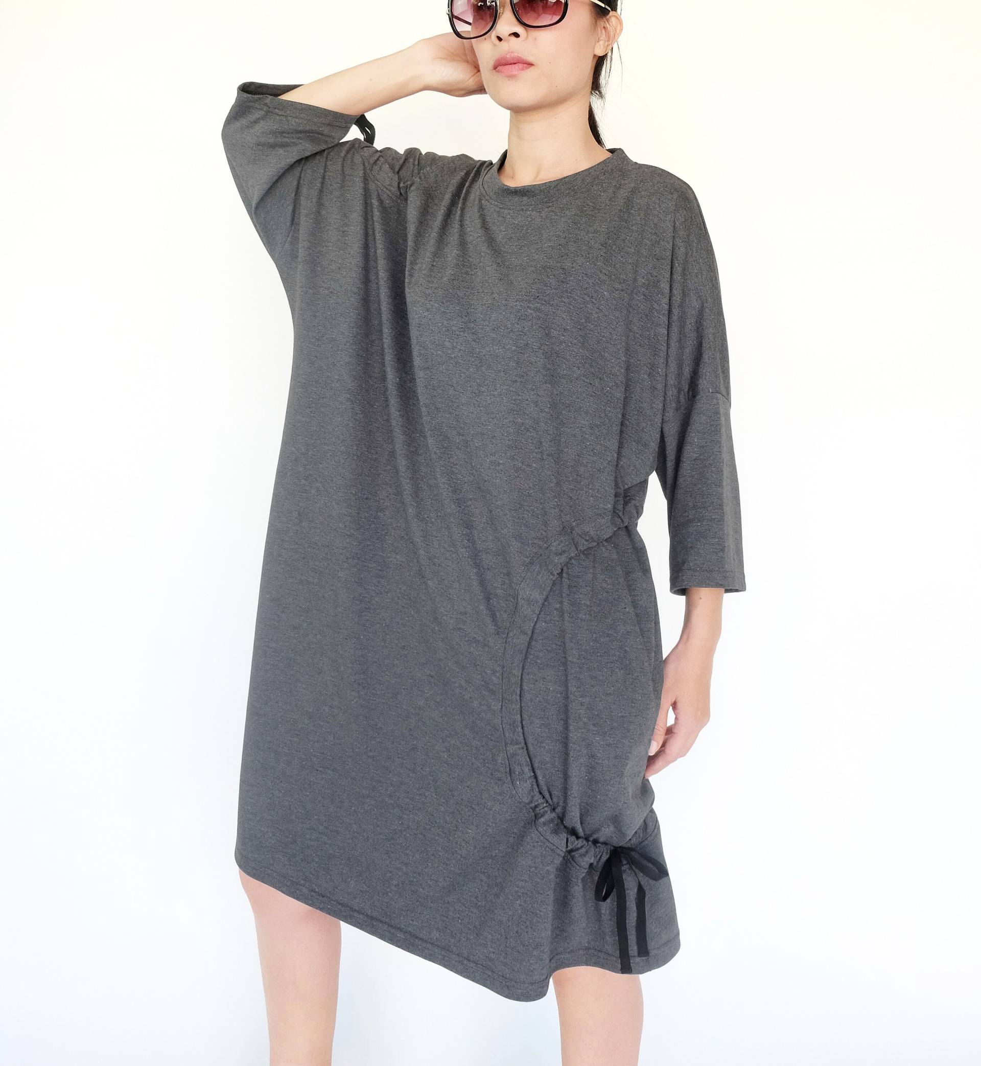 No.257 Frauen Rundhals Kurzarm Geraffte Kreis Kleid, T-Shirt Kleid in Grau Meliert von JoozieCotton