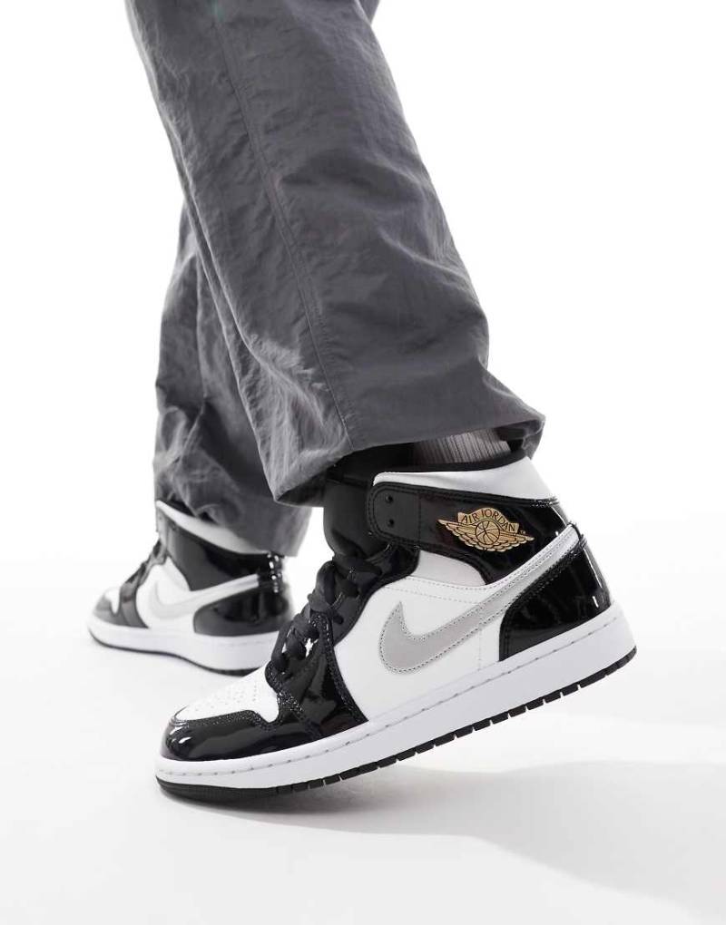 Nike - Air Jordan 1 Mid - Sneaker in Weiß, Schwarz und Silber von Jordan