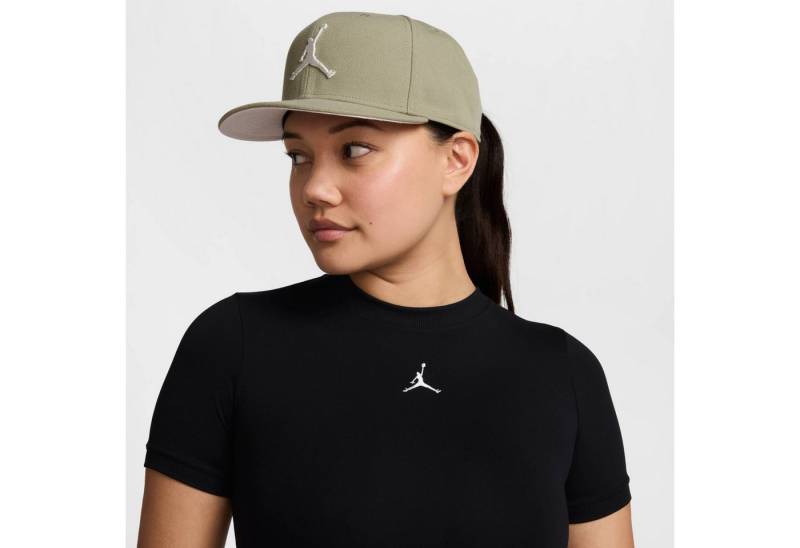 Jordan Baseball Cap U J PRO CAP S FB JUMPMAN sportlicher Stil, flacher Schirm, integriertes Schweißband von Jordan