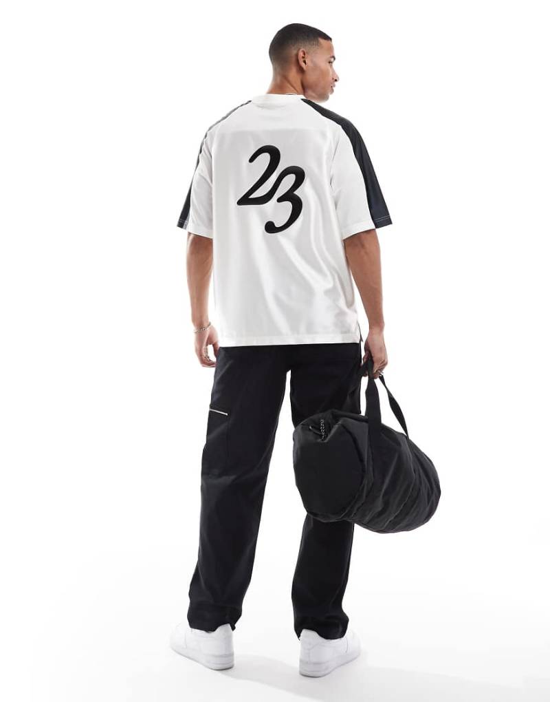 Jordan - Lifestyle - Trikotshirt in Segelweiß und Schwarz von Jordan