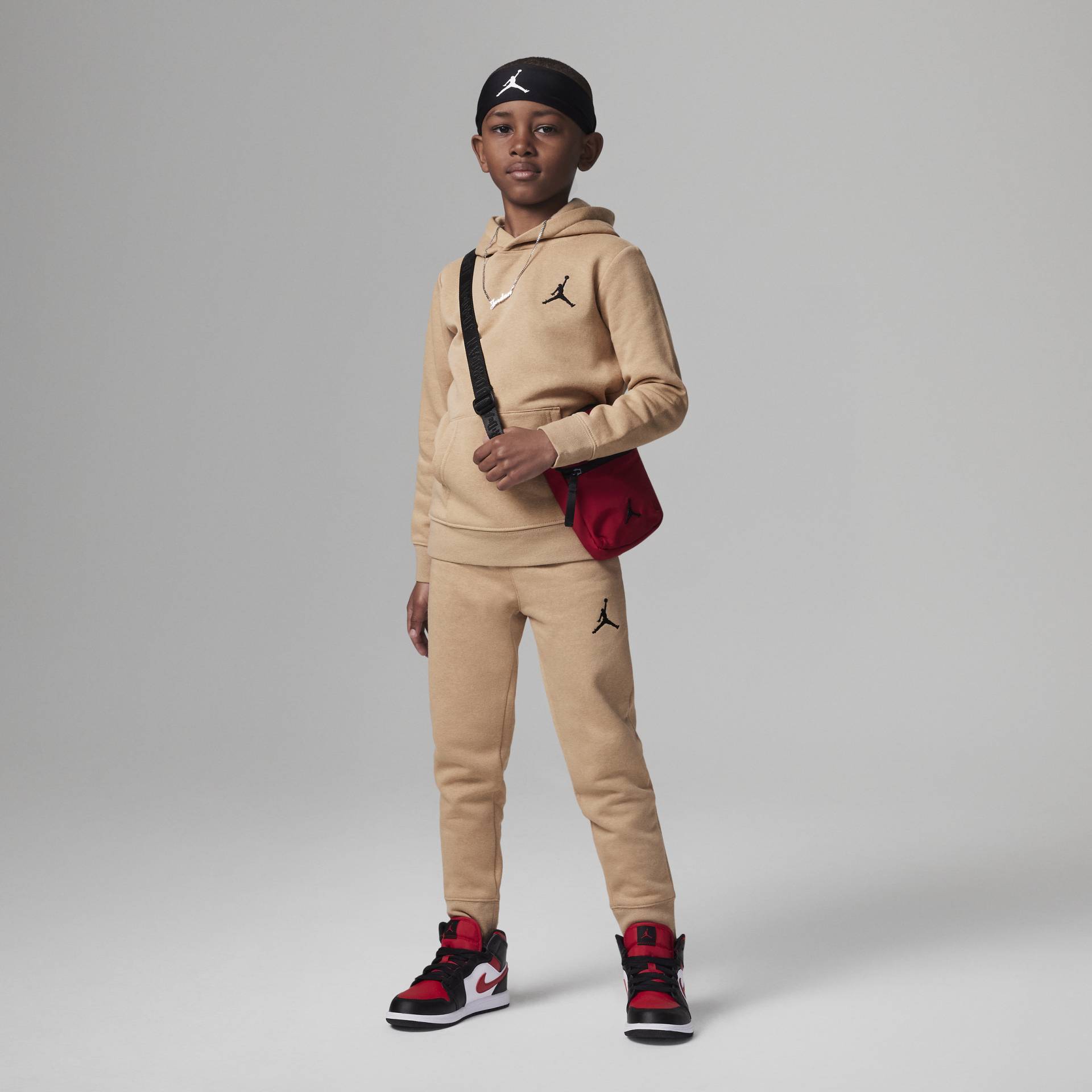 Jordan MJ Essentials Fleece Pullover Set 2-teiliges Hoodie-Set für jüngere Kinder - Braun von Jordan