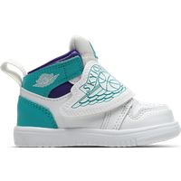 Jordan Sky Baby Sneaker - Weiß - Größe 23.5 - Leder Jordan Sky Baby Sneaker - Weiß - Größe 23.5 - Leder von Jordan