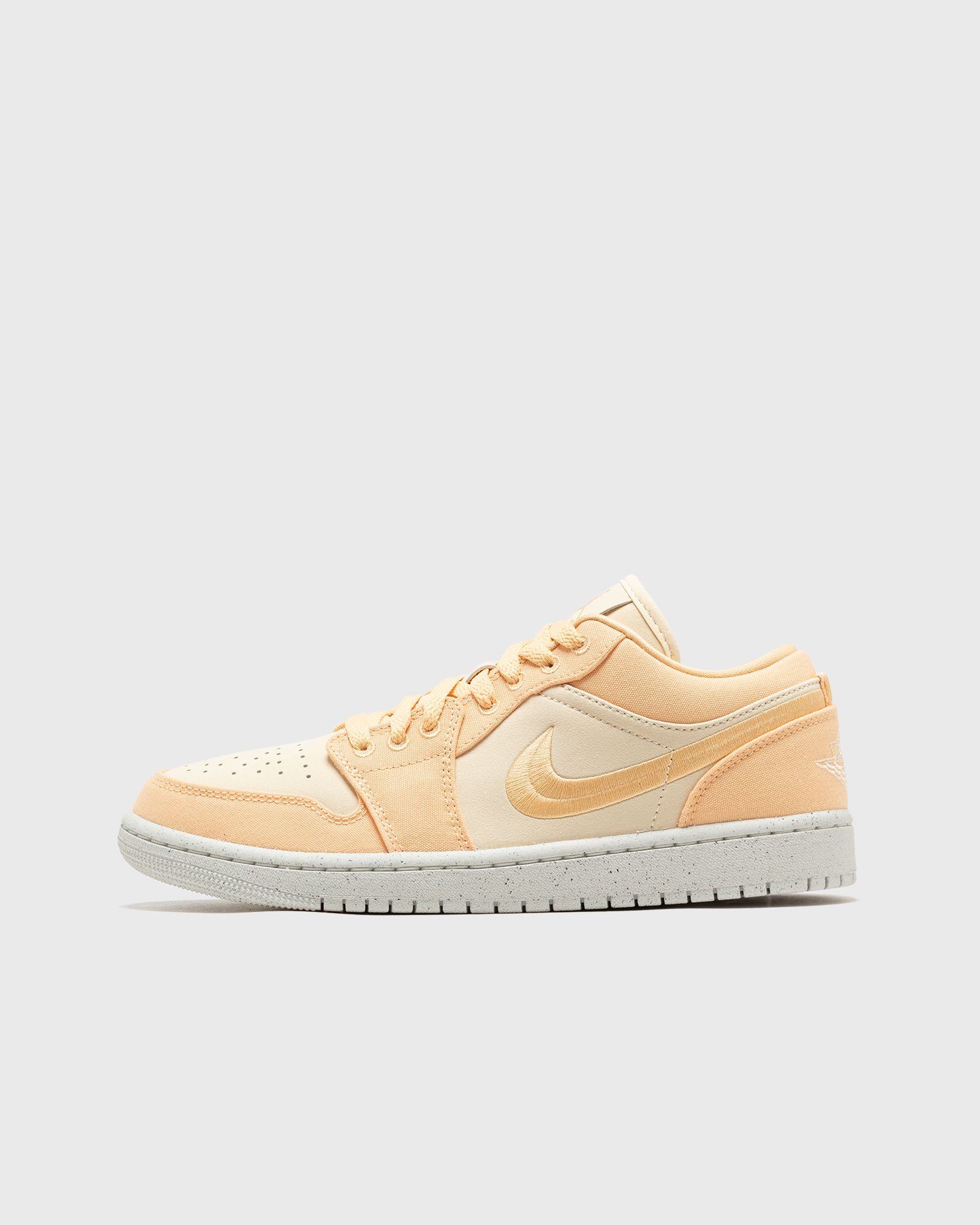 Jordan WMNS AIR JORDAN 1 LOW SE men Lowtop orange|white in Größe:38,5 von Jordan