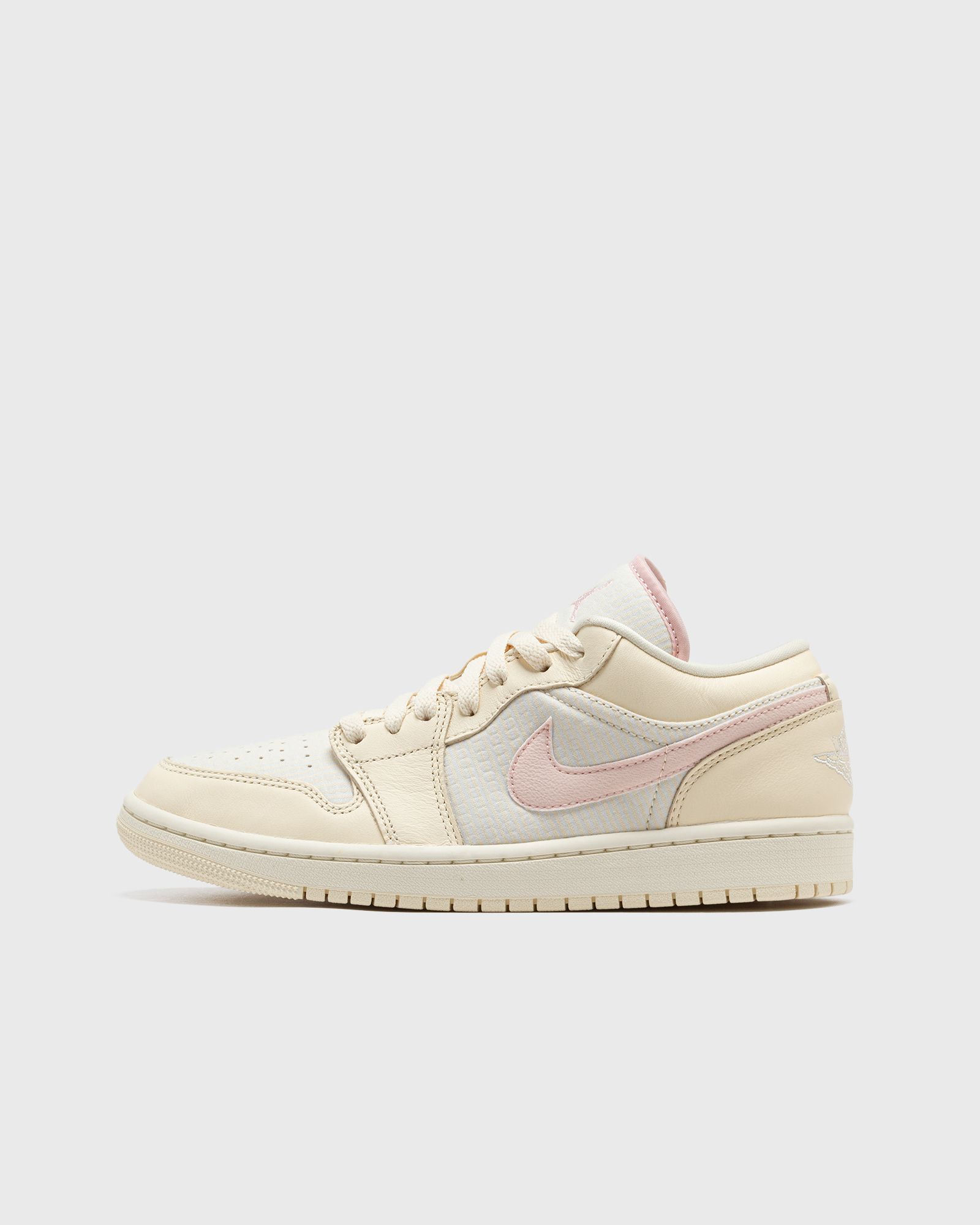 Jordan WMNS AIR JORDAN 1 LOW SE men Lowtop beige in Größe:38 von Jordan