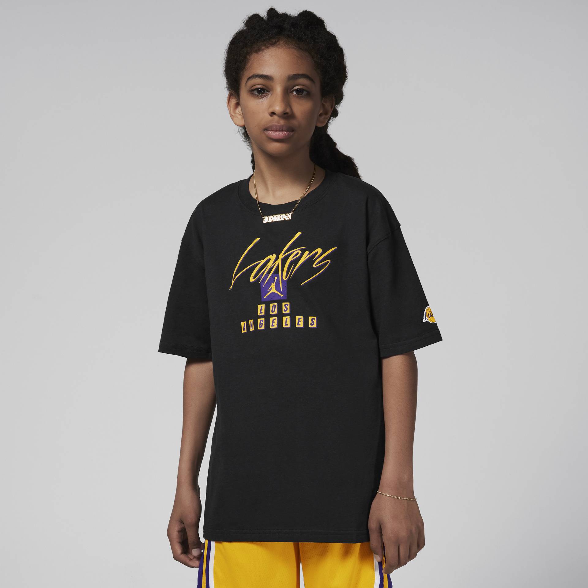 Los Angeles Lakers Courtside Statement Edition Jordan NBA Max90 T-Shirt (ältere Kinder, Jungen) - Schwarz von Jordan