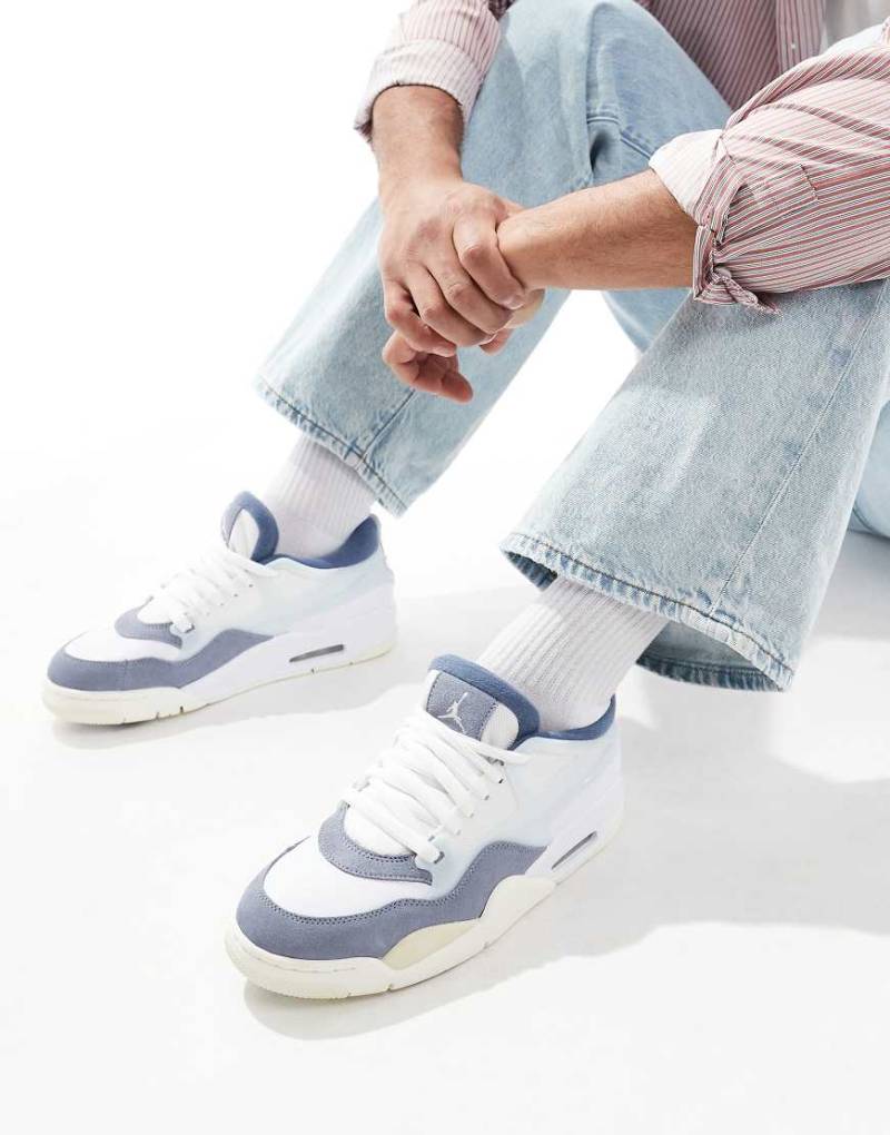 Nike Air Jordan 4 RM - Sneaker in Blau-Weiß von Jordan