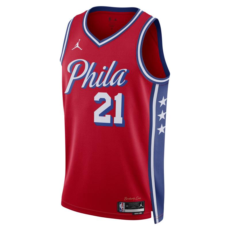 Philadelphia 76ers Statement Edition Jordan Dri-FIT NBA Swingman Trikot für Herren - Rot von Jordan