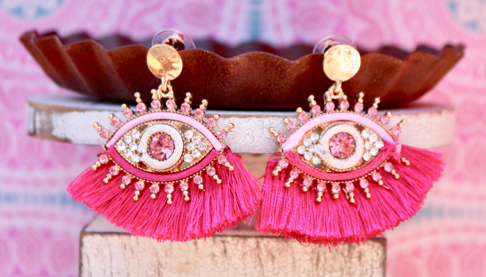 Evil Eye Quasten Ohrringe/Kristall Perlen Fächer Wählen Sie Ihre Farbe Boho Statement Geschenke Für Gold Post Trendy von JordynJamesCo