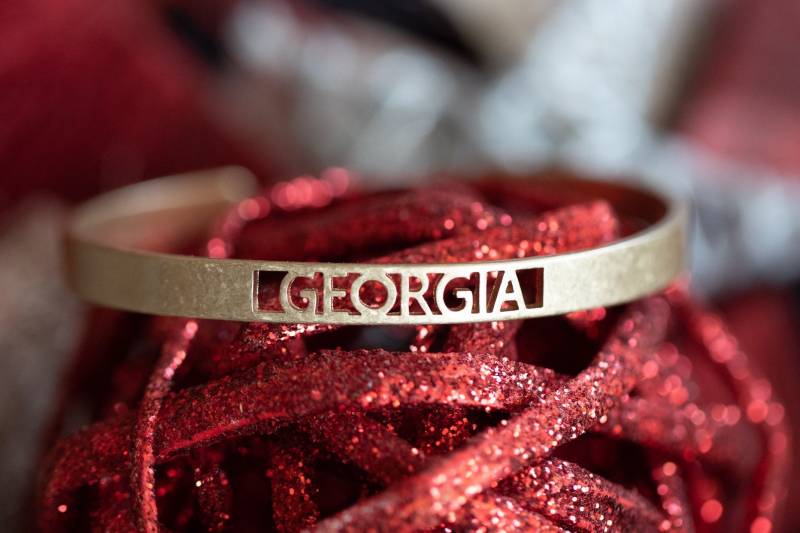 Laser Cut State Armreif/Antikgold Süd Bleifrei Offener Stapelbar Georgia Alabama von JordynJamesCo