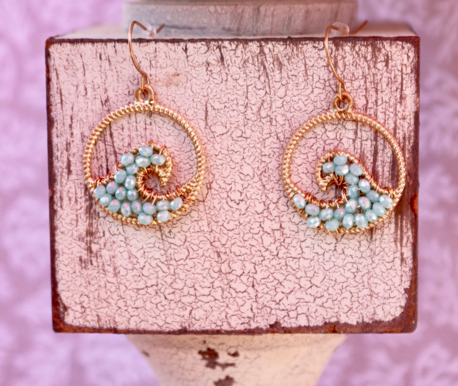 strand Wellen Ohrringe/Perlen Kreis Oder Tropfen Wählen Sie Ihre Farbe Sommer Schmuck Geflochten Gold Geschenke Für Ohrring Weiß Mint von JordynJamesCo