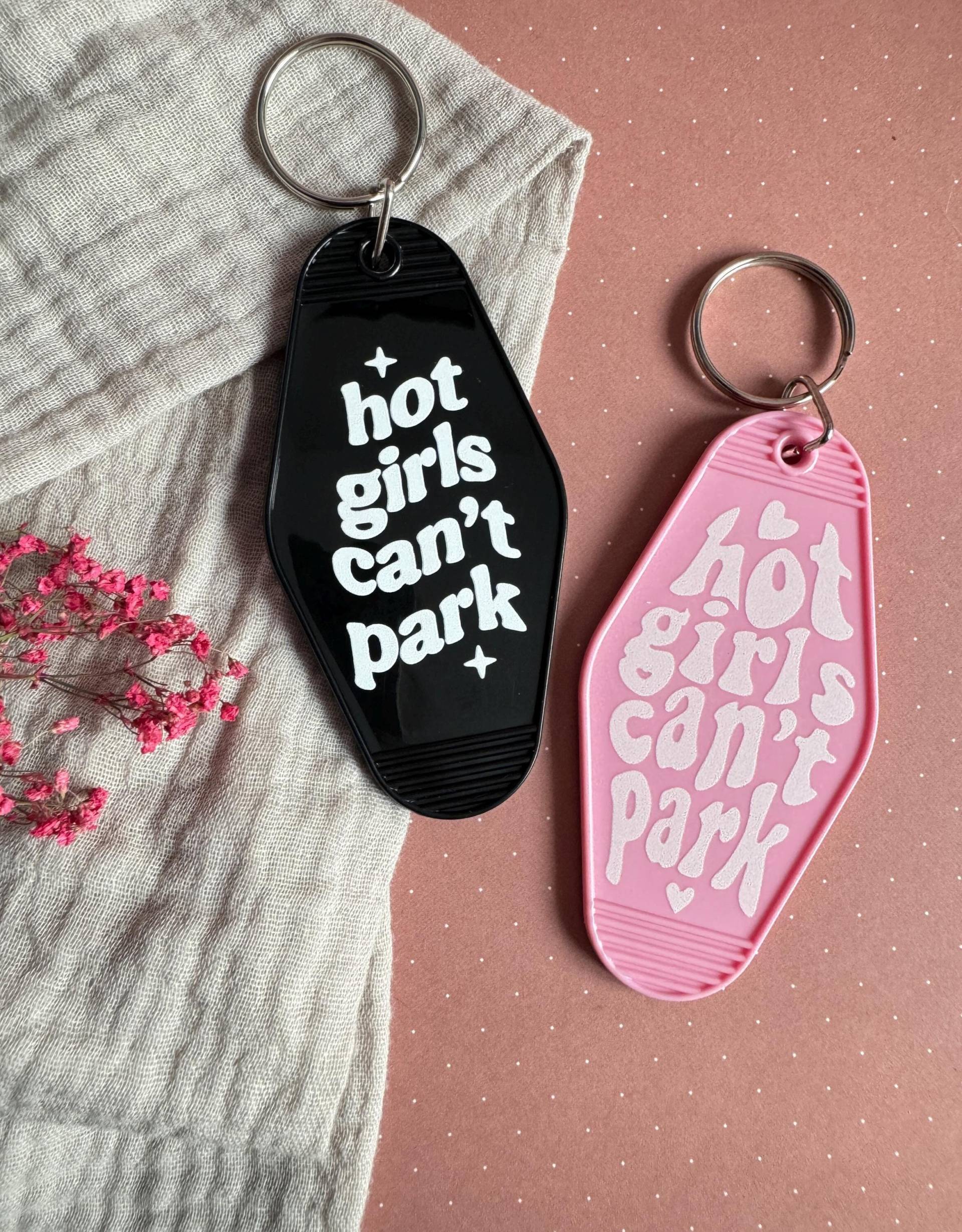 Schlüsselanhänger Retro | Motel Keychain Schlüsselanhänger Retro | Motel Keychain von JosiHerzensdinge