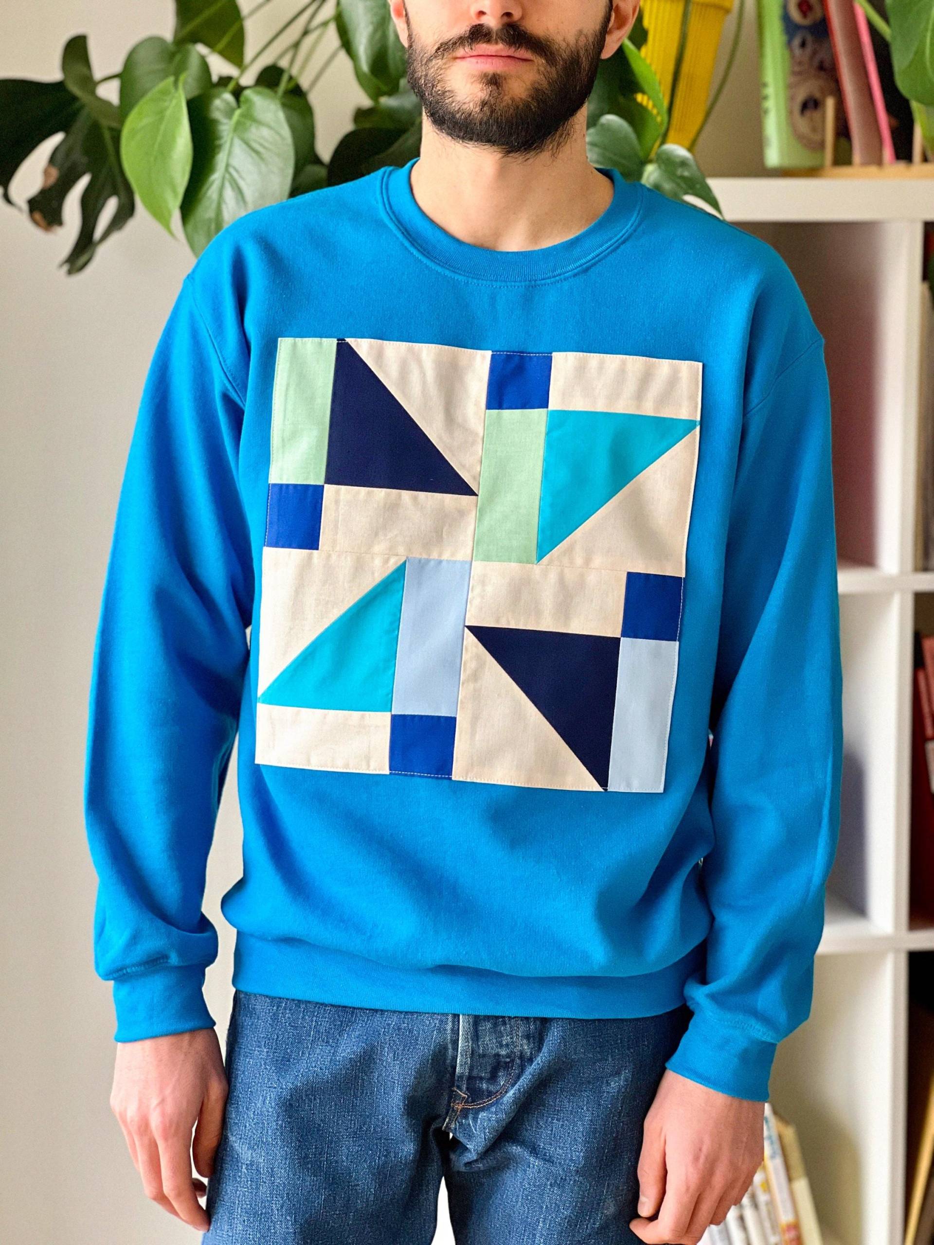 Einzelstück - Sweatshirt Mit Handgemachtem Patchwork Unisex Pullover Handgefertigter Patchworkpullover Upcycling, Ökodesign, Colorblock Einzelstück - Sweatshirt Mit Handgemachtem Patchwork Unisex Pullover Handgefertigter Patchworkpullover Upcycling, Ökodesign, Colorblock von JosieCreas