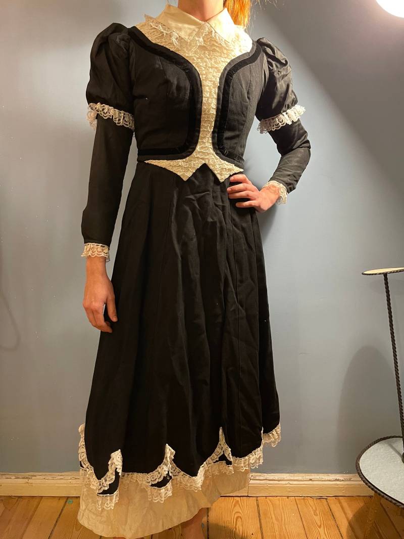 18Th Century Victorian New American Black & White Dress Size M Rare Piece True Vintage 18Th Century Victorian New American Black & White Dress Size M Rare Piece True Vintage von JosuDeJosusVintagesh