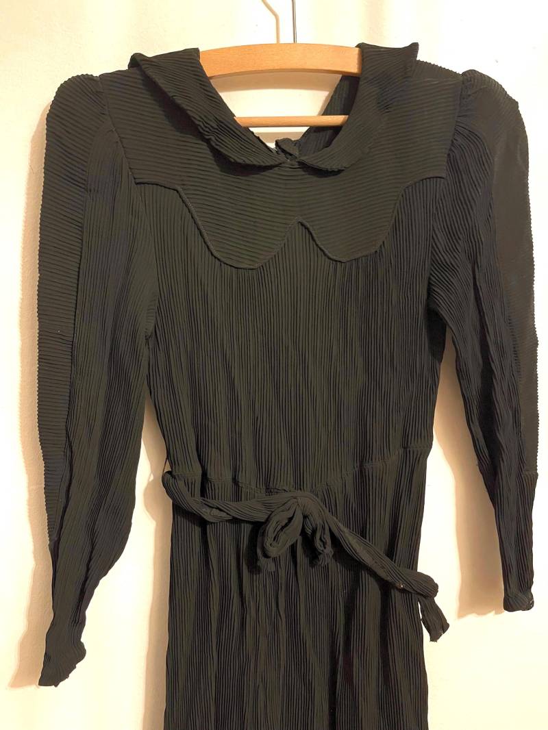 1930Er-1940Er Schwarzes Kleid Art Deco True Vintage Größe S Rockabilly 1930Er-1940Er Schwarzes Kleid Art Deco True Vintage Größe S Rockabilly von JosuDeJosusVintagesh