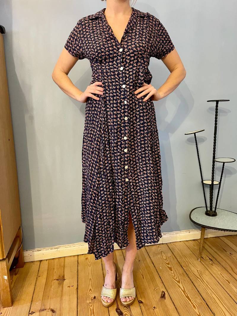 Langes Kleid Für Den Sommer 1930Er-50Er Jahre Langes Kleid Für Den Sommer 1930Er-50Er Jahre von JosuDeJosusVintagesh
