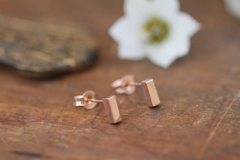 Kensington Rose Gold Bolt Ohrringe | 9 Karat Massiv 375 9K Kensington Rose Gold Bolt Ohrringe | 9 Karat Massiv 375 9K von Joulberry