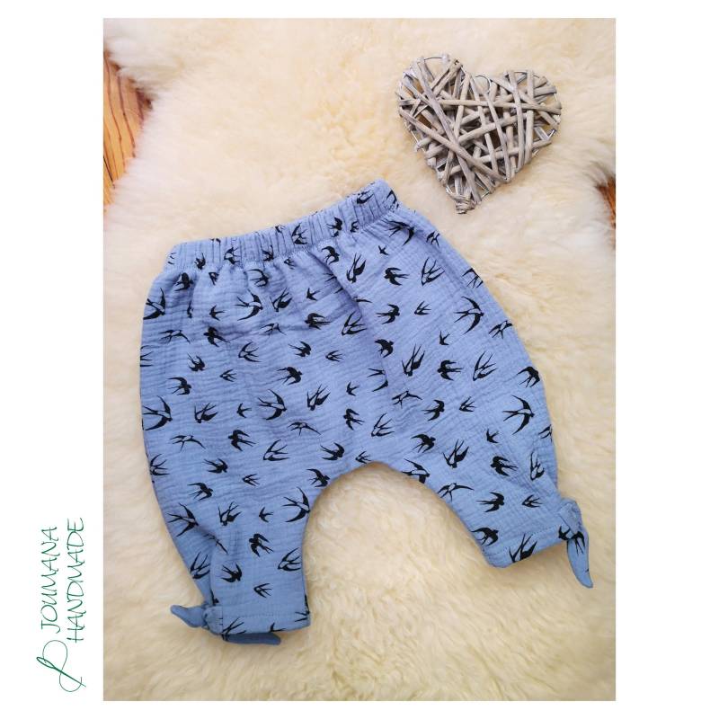Musselin Hose Baby 3/4 Länge Luftig Leicht Gr. 92 von JoumanaHandmade