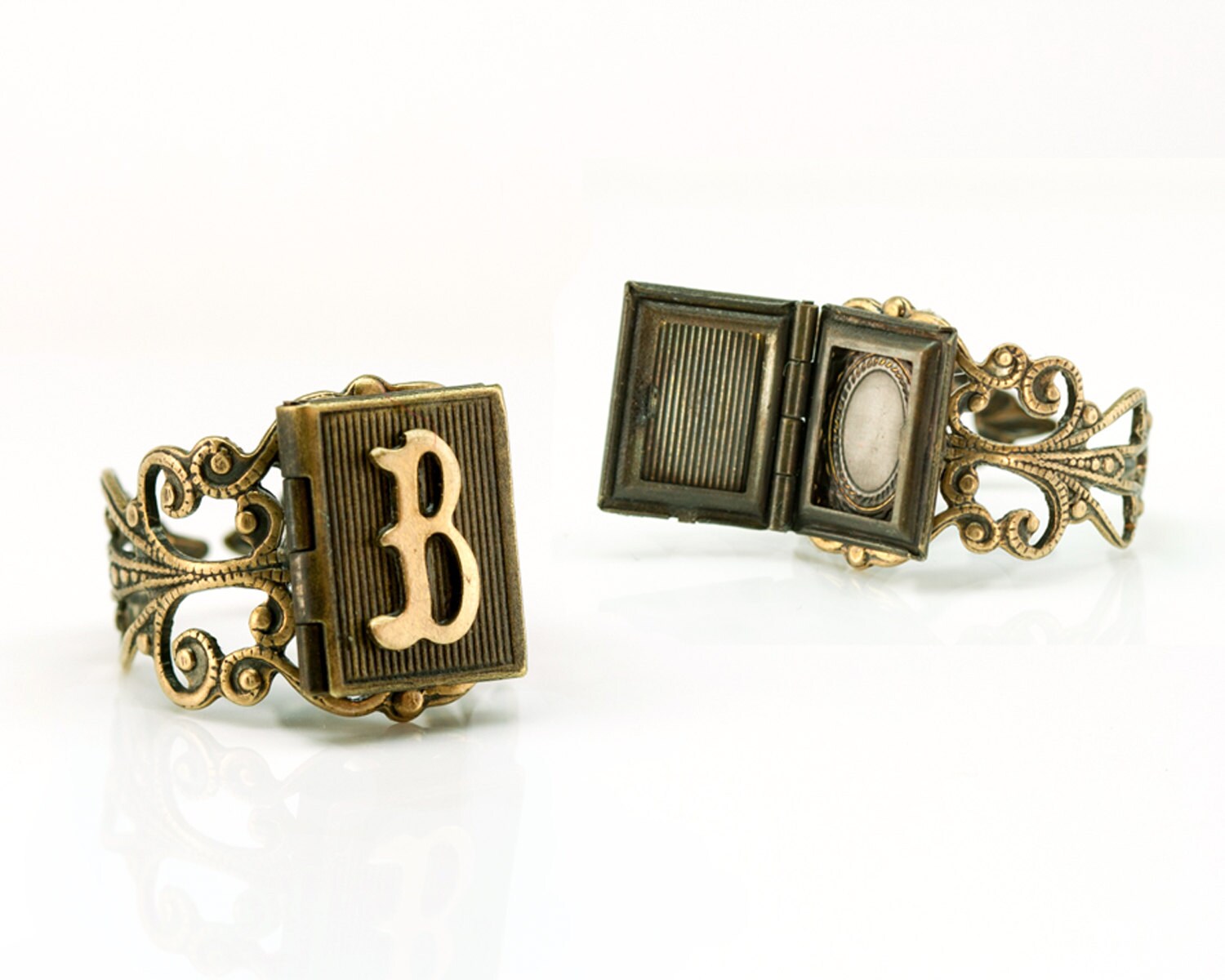Ring Buch Locket A - Z Benutzerdefinierte Initiale. Schriftsteller Graduierte Graduierung Personalisierte Gold Zitat Pic Oder Gift Größe 4 5 6 7 8 von JoyDVshop