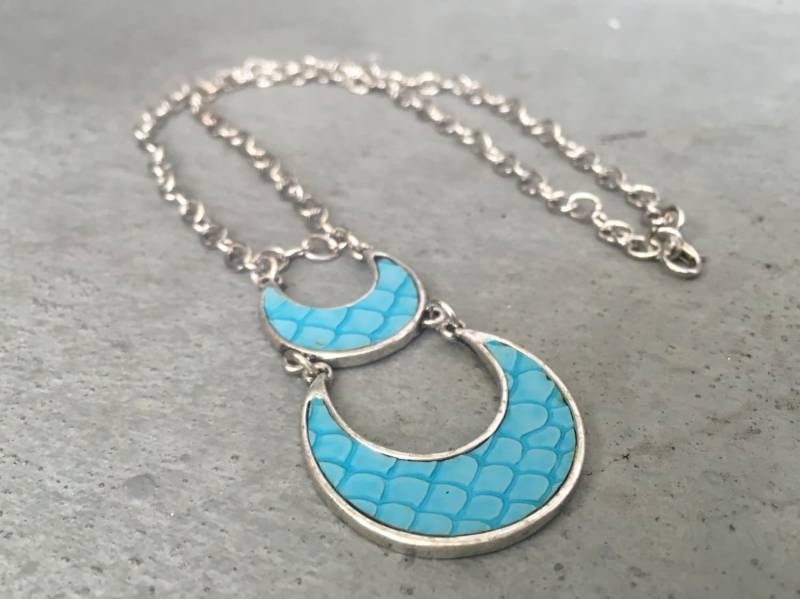 Türkis Doppel Hufeisen Geformt Halskette Silber Kette Anhänger Türkis Doppel Hufeisen Geformt Halskette Silber Kette Anhänger von JoyOfDixieDesigns