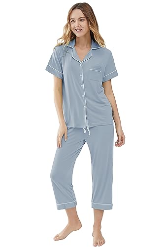 Joyaria Pyjama Damen Kurz Schlafanzug Zweiteiliger Sommer Hausanzug V-Ausschnitt Kuzarm mit Knopf Sleepwear Bequemer Viskose Kurze Oberteil und 3/4 Pyjamahose(Nebel Blau,M) von Joyaria