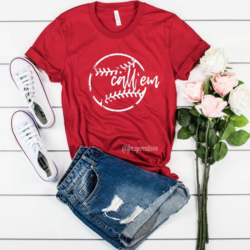 Arkansas Call "Em Baseball-Shirt | Woo Schwein Sooie Shirt Baseball Spiel Shirts Für Damen Razorbacks Arkansas Softball Arkansas Call "Em Baseball-Shirt | Woo Schwein Sooie Shirt Baseball Spiel Shirts Für Damen Razorbacks Arkansas Softball von JoyfulPartyCoThreads